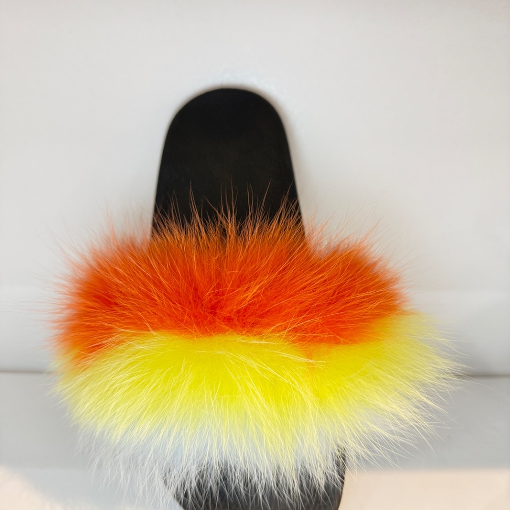 GOLDEN ROAD Women's Faux Fur Slides, Open Toe Cute Fur Slippers, Comfortable